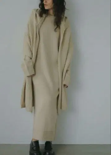 ETRETOKYO 니트 롱 원피스 후디 스톨 포함