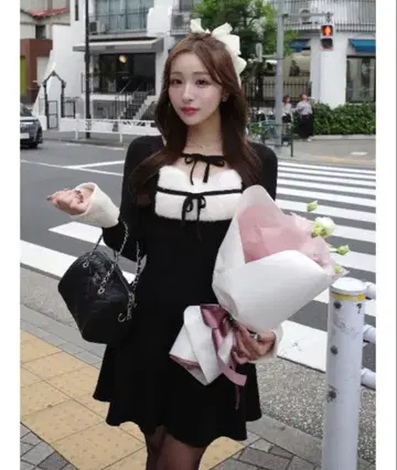 Darich 리본 퍼 플레어 니트 미니 원피스 FL