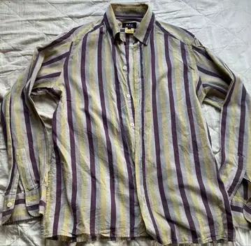 APC 스트라이프 셔츠