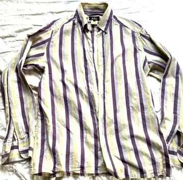 APC 스트라이프 셔츠