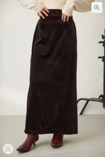 벨로아 스트레이트 롱 스커트