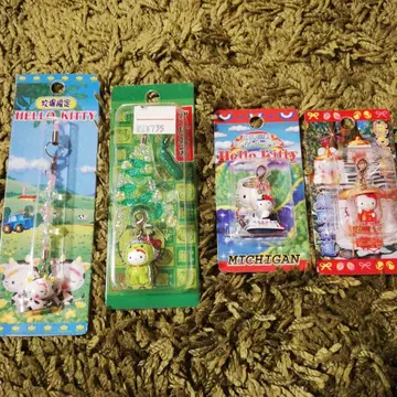 헬로키티 스트랩 & 4개 세트