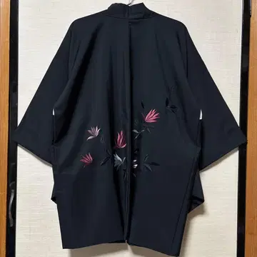 기모노 겉옷 블랙 자수