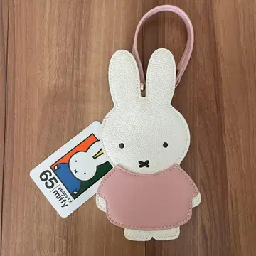 메종 드 플뢰르 미피 패스 케이스 65주년 기념