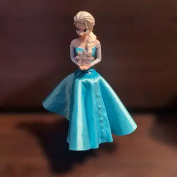 [ 디즈니랜드 ] 엘사 피규어 빛나는 완구
