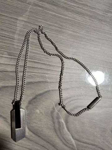 Caivin Klein 목걸이