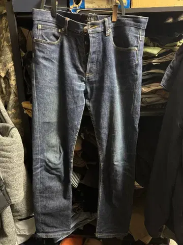 A.P.C. 프티 뉴스탠다드 31 슬림 핏 데님