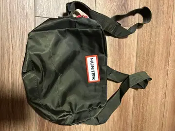HUNTER 올리브 그린 바디백