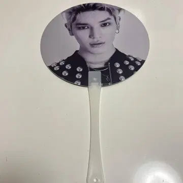 SuperM NCT NCT127 태용 부채 마크 텐 태민