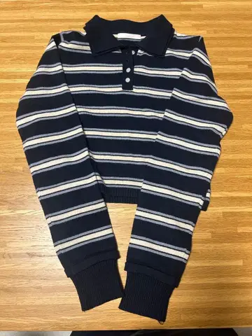 [ Chico ] 레이어드 카라 부착 니트 폴로 긴팔