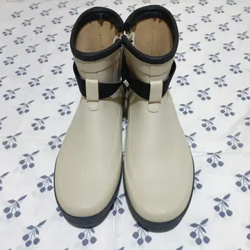 moonstar ET-027 러버 부츠 24.0cm 베이지 새상품급