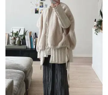 클라네 BOA VEST LAYERED DOWN COAT