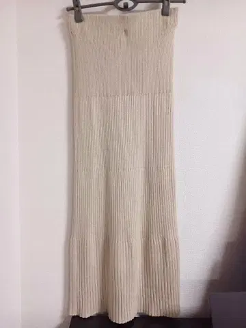 노블 NOBLE 리브 니트 타이트 스커트 베이지