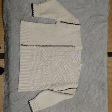 OCEN 아이보리 니트 스웨터 긴팔