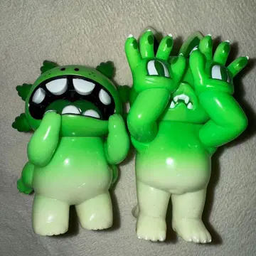 그레이프 브레인 GRAPE BRAIN 소프트 비닐 오니기리 마카로니