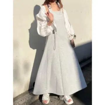 chico 백 크로스 컷 롱 원피스