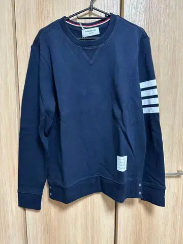 THOM BIRUCRU 네이비 V넥 트레이닝복 사이즈 **1**