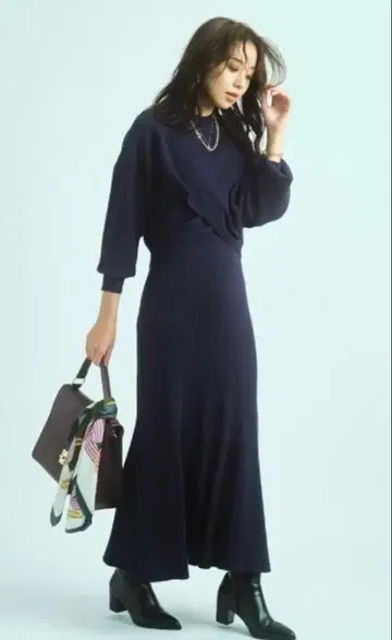 네이비 니트 2WAY 원피스 하이넥