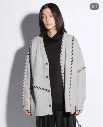 테이프 스티치 라인 니트 가디건 HARE 하레 상의 니트