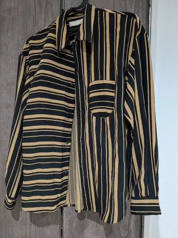 에토센스 랜덤 스트라이프 셔츠