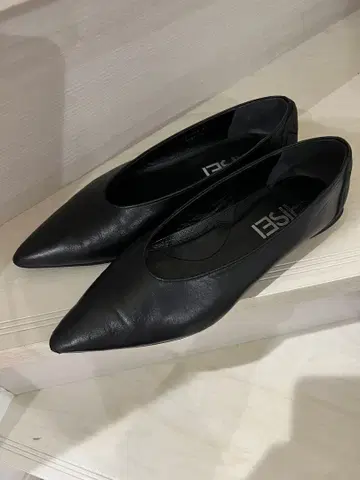 SHISEI 강력 발수 스틸레토 펌프스 38 25cm 블랙