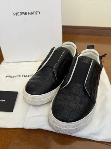 [ 새상품급 ] PIERRE HARDY 블랙스 라이더 슬립온 스니커즈