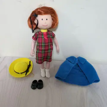 파밀리아 familiar 마들렌 인형 옷 갈아입기 인형 상자 없음