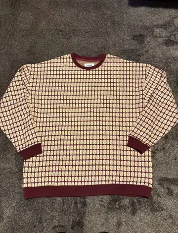 체크 무늬 니트 L 사이즈