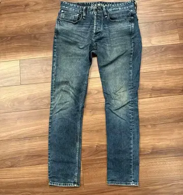 DENHAM RAZOR 슬림핏 데님