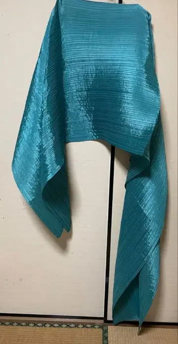 터콰이즈 폴리에스테르 스톨 일본제 마담t