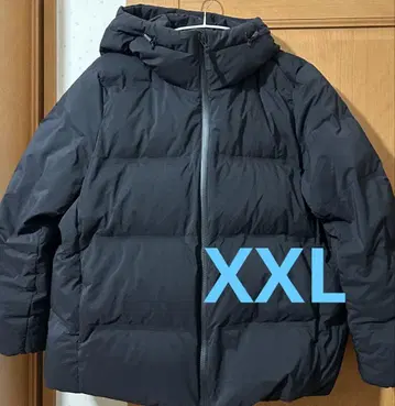 유니클로 심리스 다운 후드티 XXL