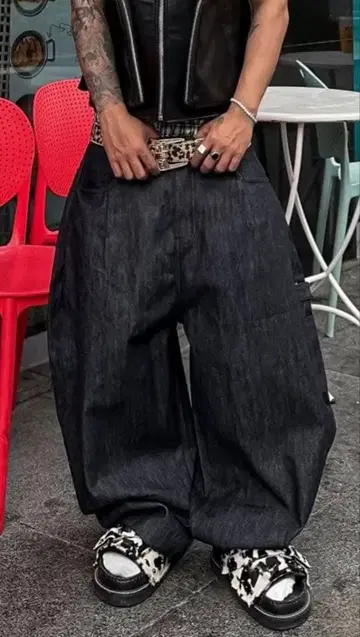 노리미트 핏 리지드 데님