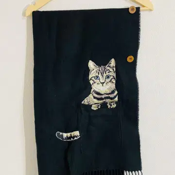 [ 구제 의류 ] 머플러 스톨 고양이 자수 포켓 부착 겨울 상품