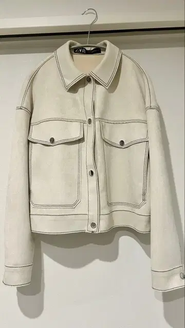 ZARA 대비 탑 스티치 자켓 에크루 XS