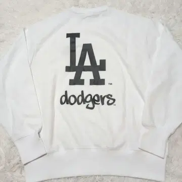 미사용 새상품 로스앤젤레스 다저스 맨투맨 L 사이즈