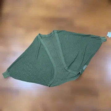 새상품 야마다야 Vin 돌먼 가디건 올리브 14000엔