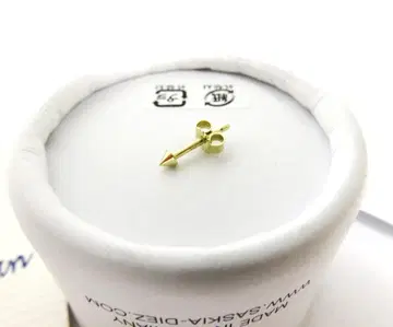 새상품 SASKIA DIEZ 스터드 귀걸이 골드 K14YG 독일제