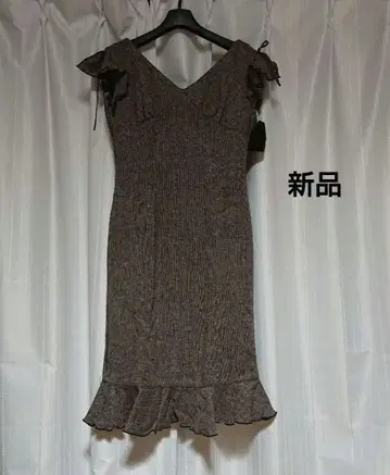 새상품 브라운 트위드 원피스 머메이드 라인 프릴
