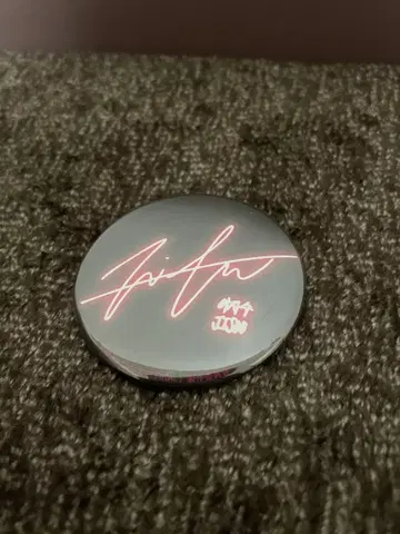 NoNoGirls 랜덤 캔뱃지 JISOO