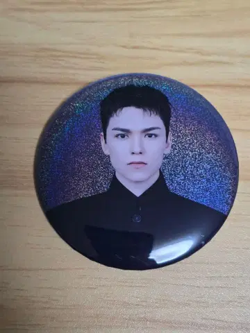 SEVENTEEN NEW_ IN JAPAN 캔뱃지 [버논]