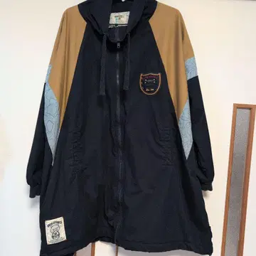 드럭 스토어 점퍼 네이비