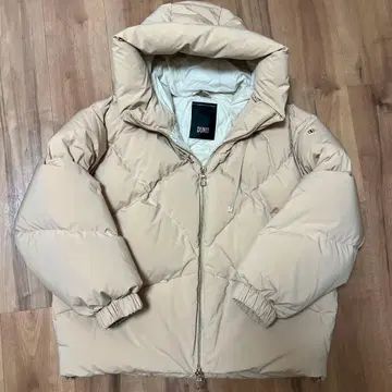 DUNO 베이지 다운 자켓