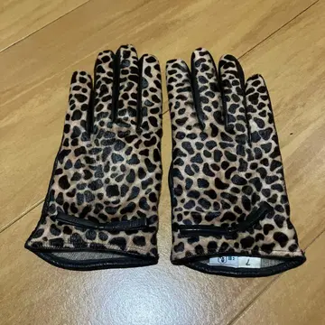 tomorrowland 가죽 장갑