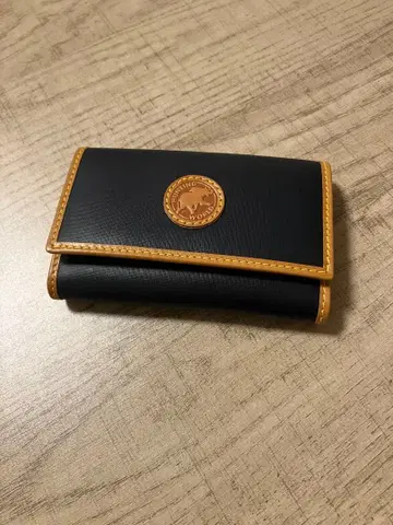 새상품 보관품 헌팅월드 키케이스