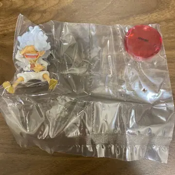 응모자 전원 서비스 원피스 월드 컬렉션 기어5 & 루피 2체 세트