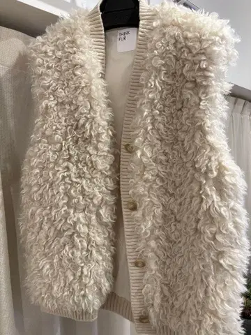 THINK FUR 보아 니트 코쿤 베스트 아이보리 프리 사이즈