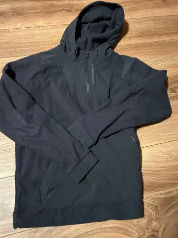 언더아머 플리스 후드티