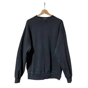 스티븐 앨런 x 디스커스 애슬레틱 모크넥 맨투맨