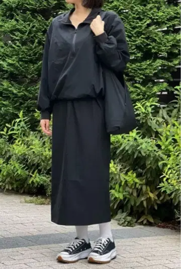 THOUSAND MILE [ 사우전드마일 ] 하프 지퍼 셋업