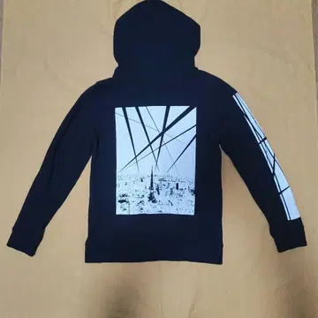 LIVERTINEAGE 이토 켄토 콜라보 후드티 블랙